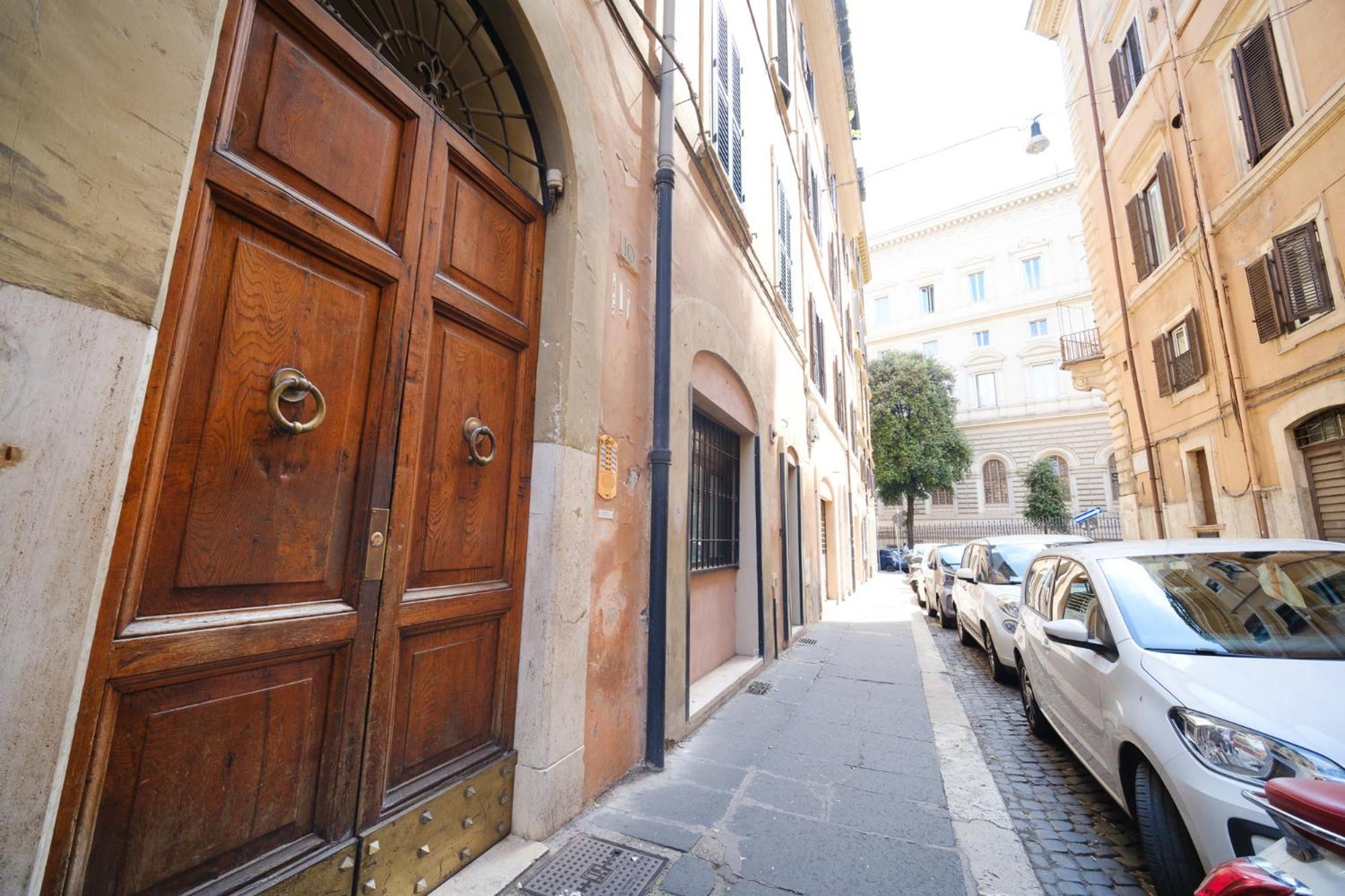 Golden House Buddyrent Appartamento Roma