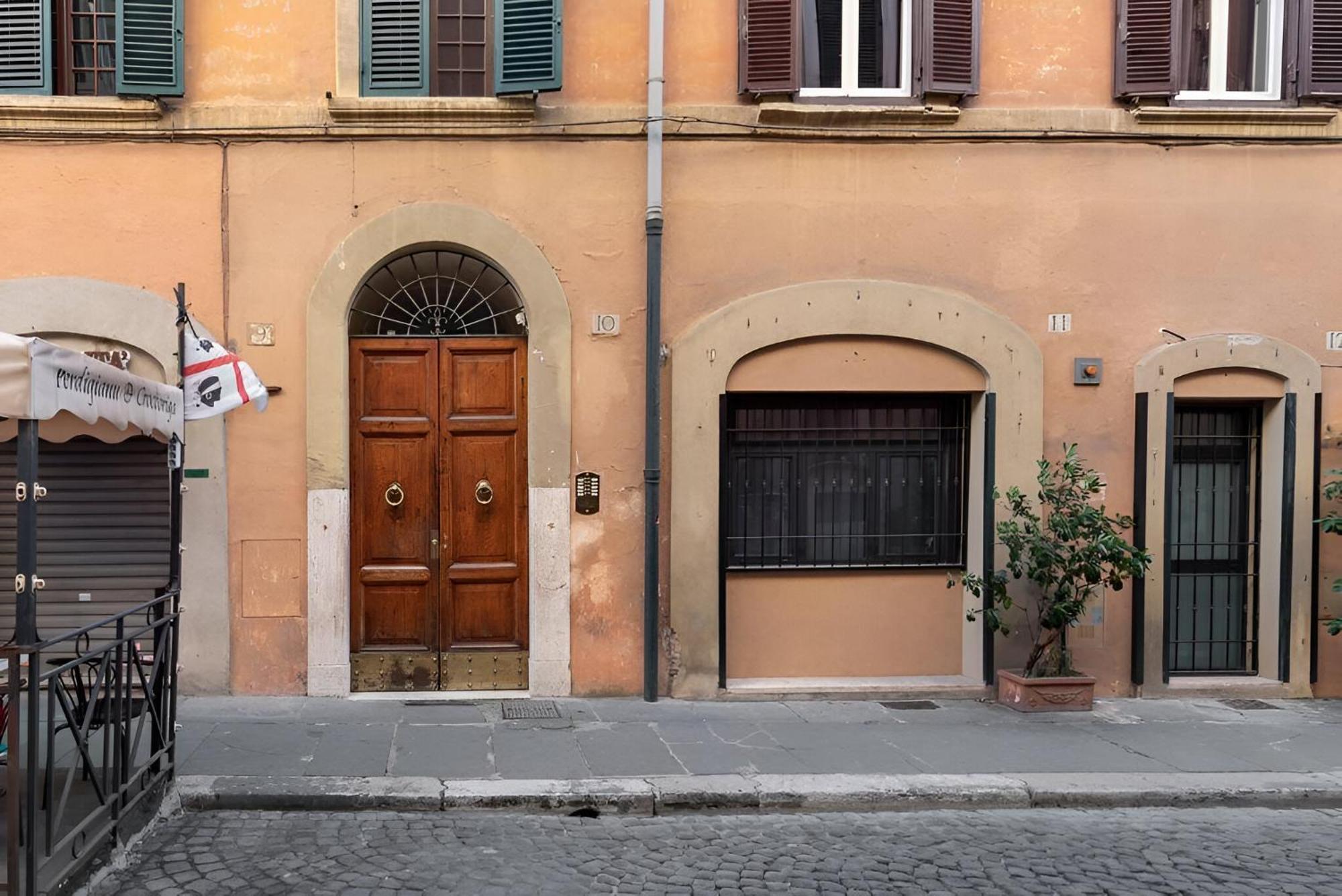 Apartment Golden House Buddyrent