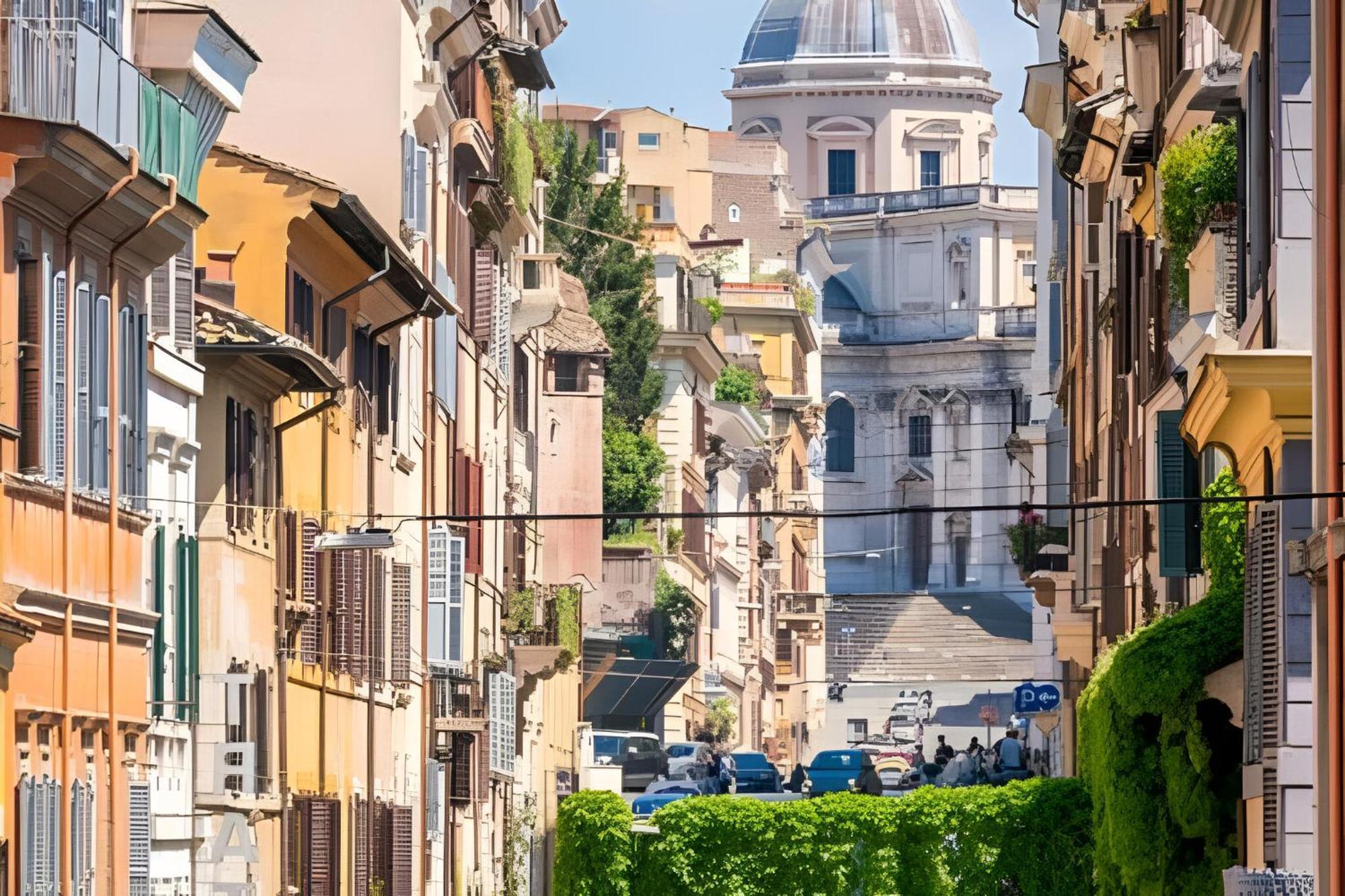 Golden House Buddyrent Apartment Rom